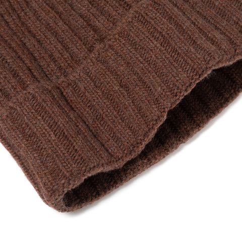 Bonnet à côtes en laine marron châtaigne