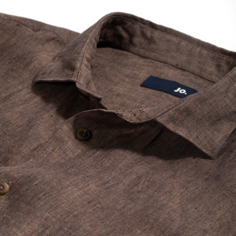 Chemise en lin marron ébène