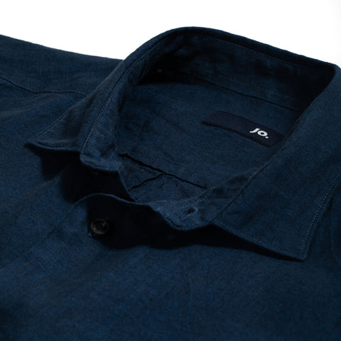 Chemise en lin bleu pétrole