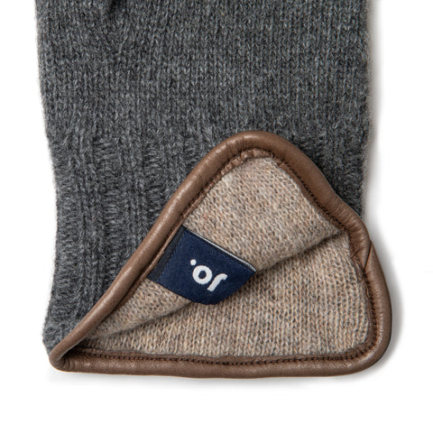 Gant tricoté en laine gris