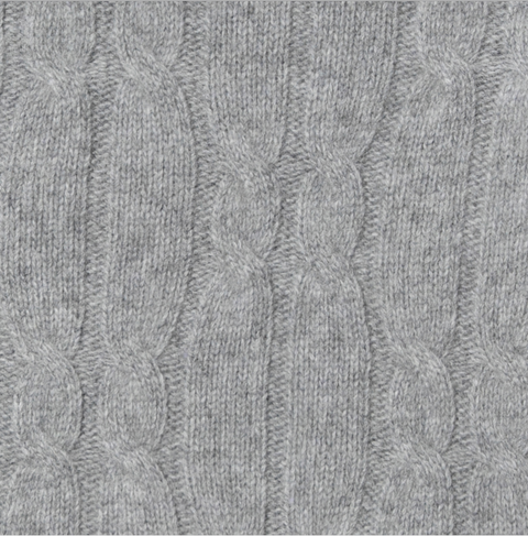 Pull à torsades en laine gris