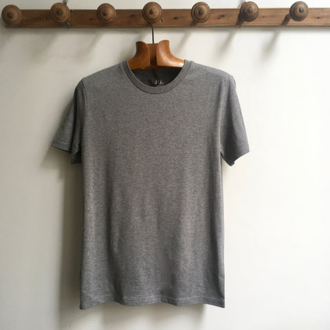 Jo Vêtement collection automne 2021 t-shirt homme coton bio gots orsel gris acier plat 1